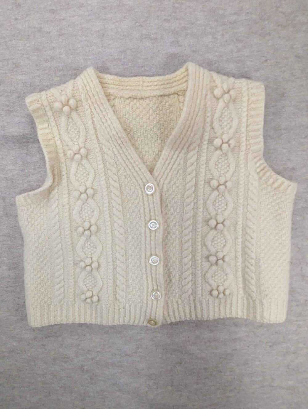 Cutest Cottagecore Homemade Cream Sweater Vest Cardigan Layering Cropped Large
